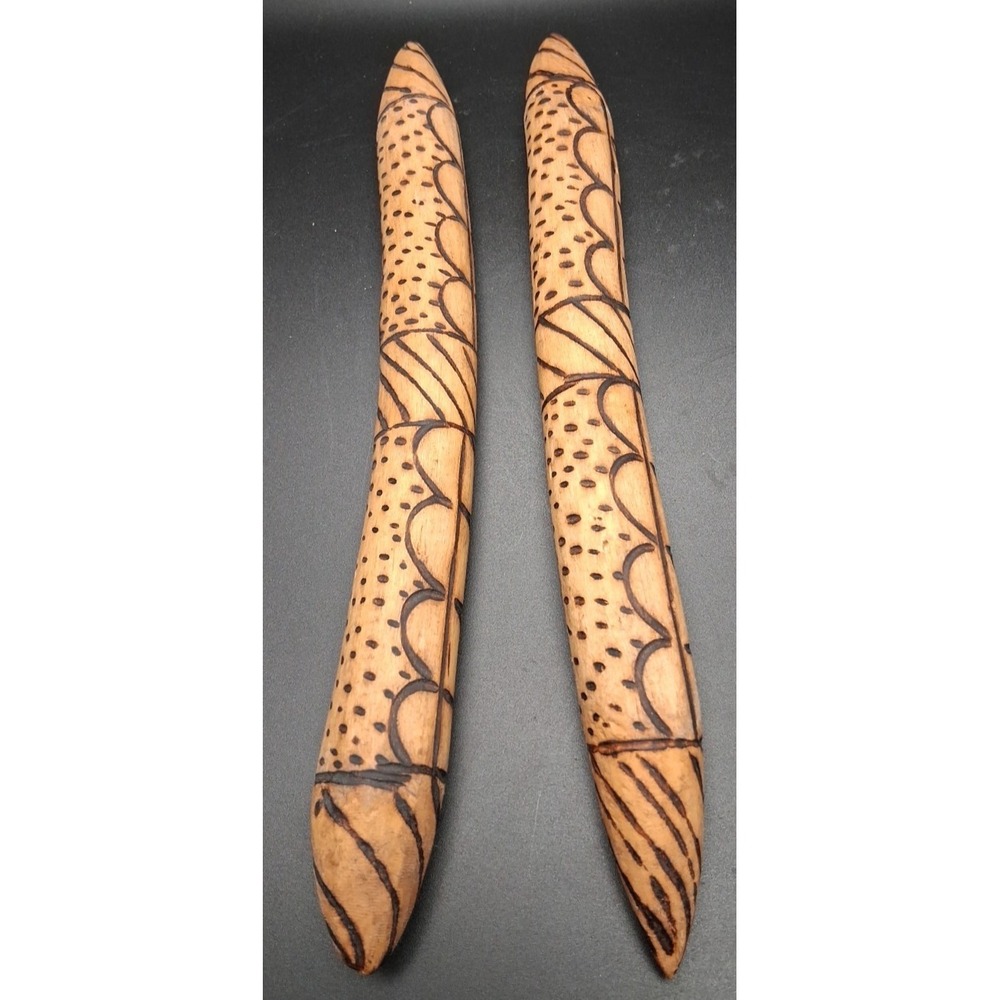 Awesome Aboriginal Tribal Bilma /Clapping Sticks .‎